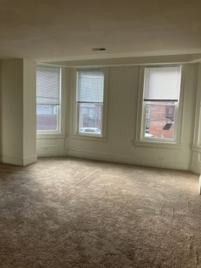 1 Bedroom Apartment – 717-721 St Paul St, 721-205, Baltimore, MD 21202