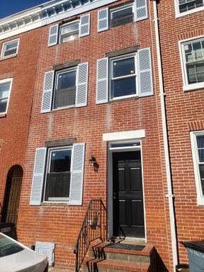 2 Bedroom Rental – 44 Poultney St, Baltimore, MD 21230