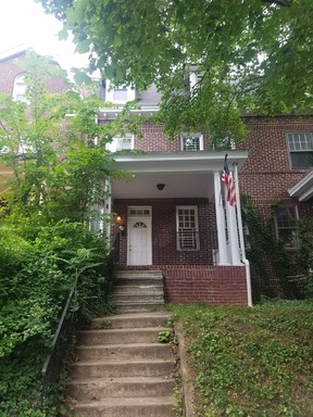 NOT AVAILABLE 2027/2028 JHU Off-Campus 5BD/2.5BA w/ W/D, A/C & More! - Available 6/5/2027 – photo 1