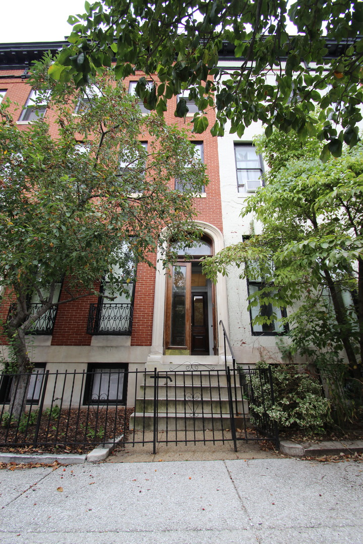 Baltimore Apartment: 1513 Bolton St,