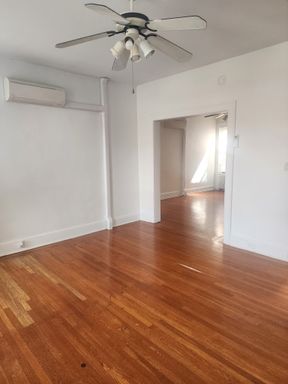 Lovely 2bd/1ba at The Gilman with Private Balcony and W/D in unit! Available now – photo 1