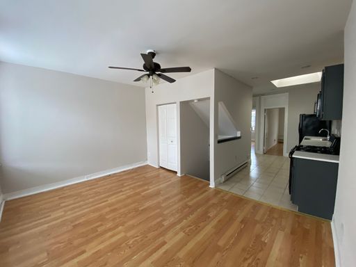 Lovely Charles Village 2bd/1ba apt w/ W/D in Bldg! Available 10/1 – photo 1