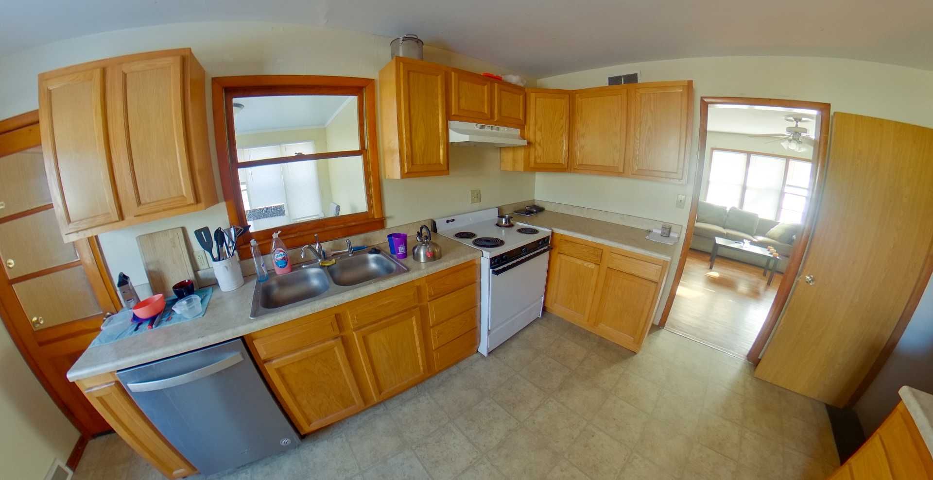 Manhattan Apartment: 340 N DELAWARE AVE