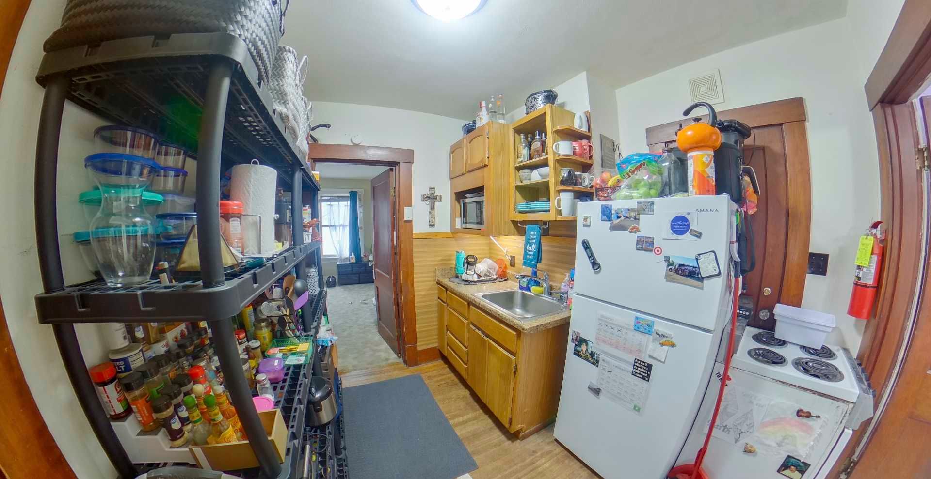 Manhattan Apartment: 830 Bluemont Ave