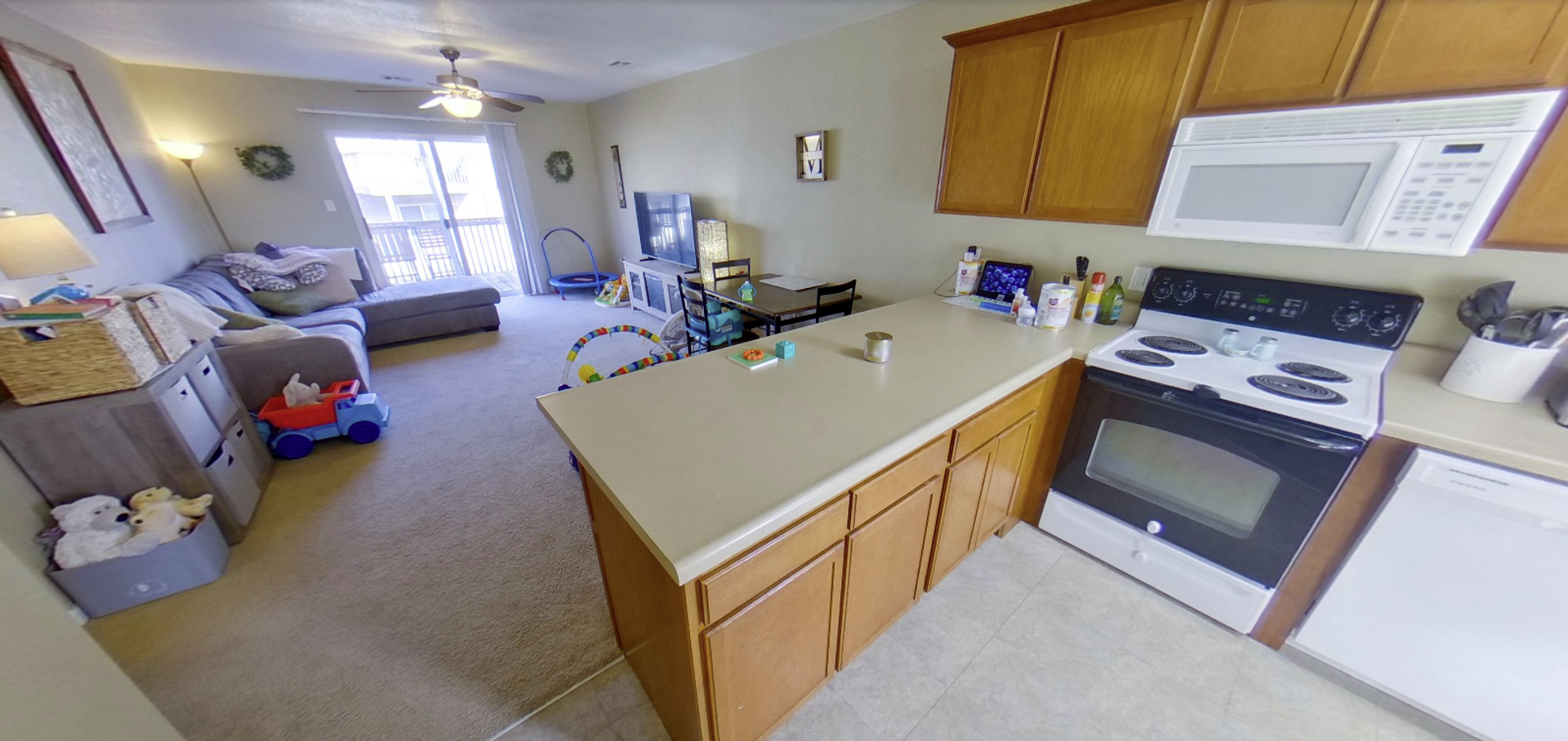 Manhattan House: 1212 Christy Dr.