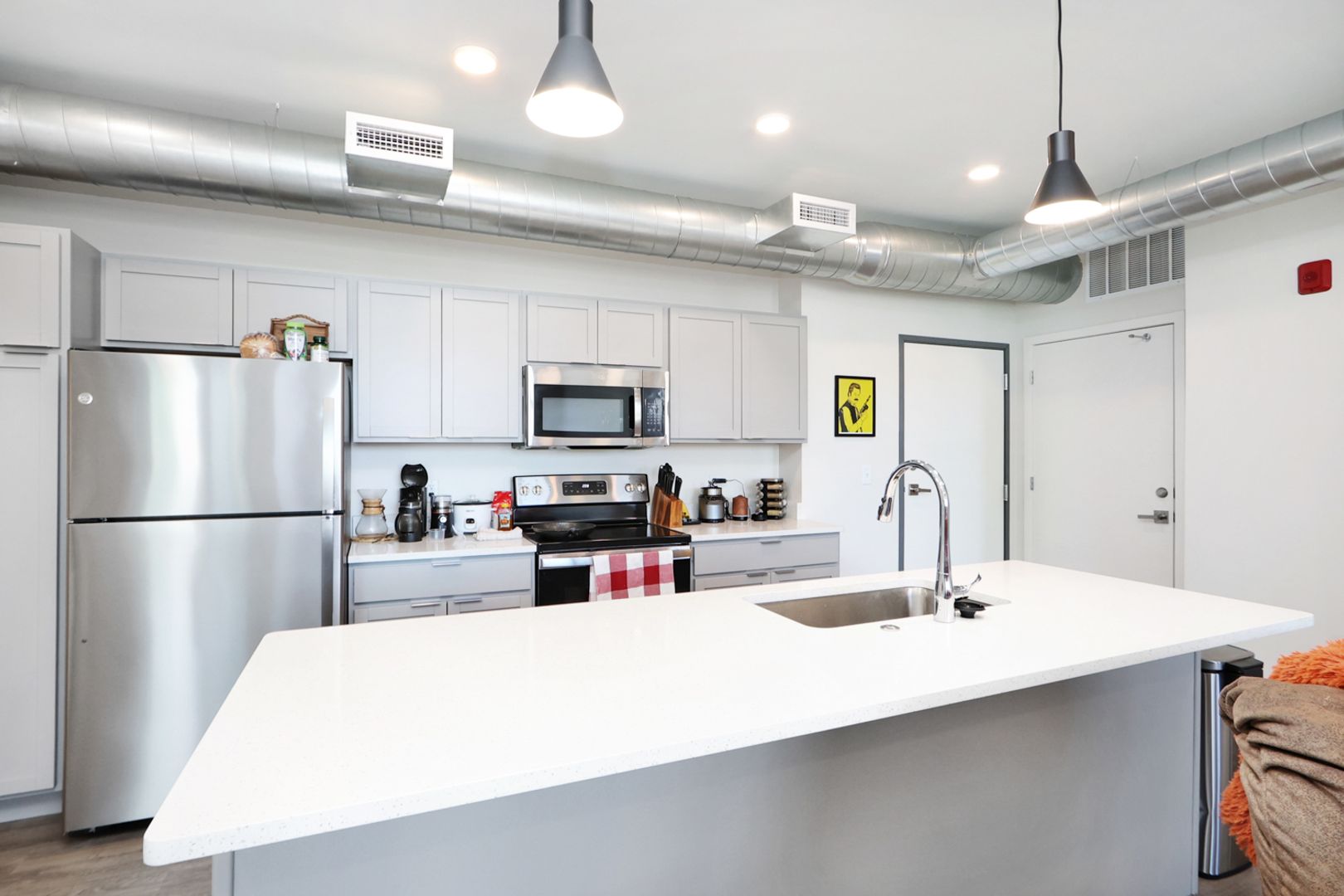 Manhattan Apartment: 1331 Laramie St