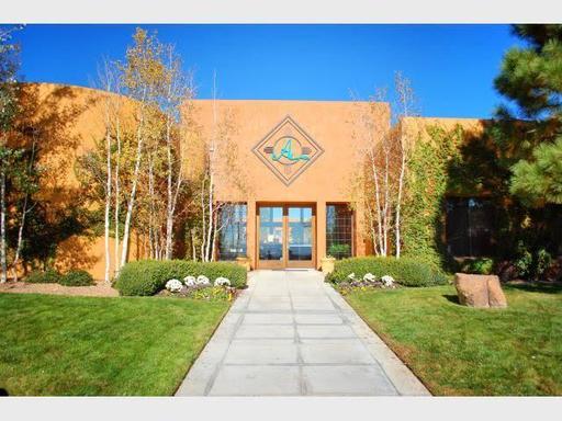 The Cottonwood: Comfortable 3 Bed/2 Bath – photo 1