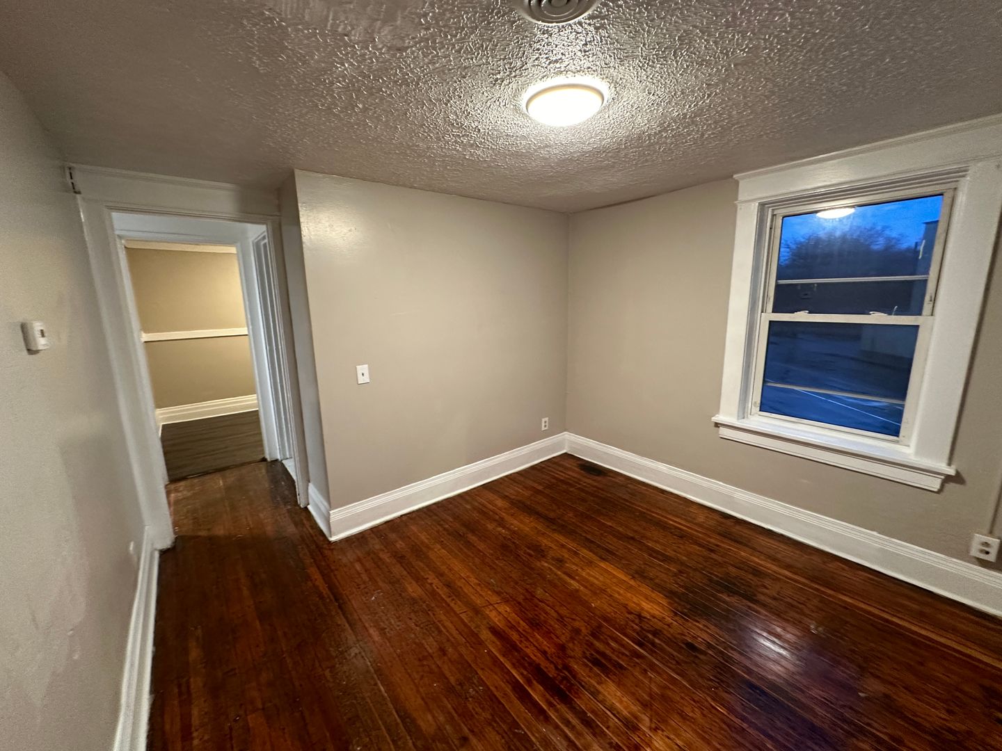 Rochester Apartment: 499 Dewey Ave