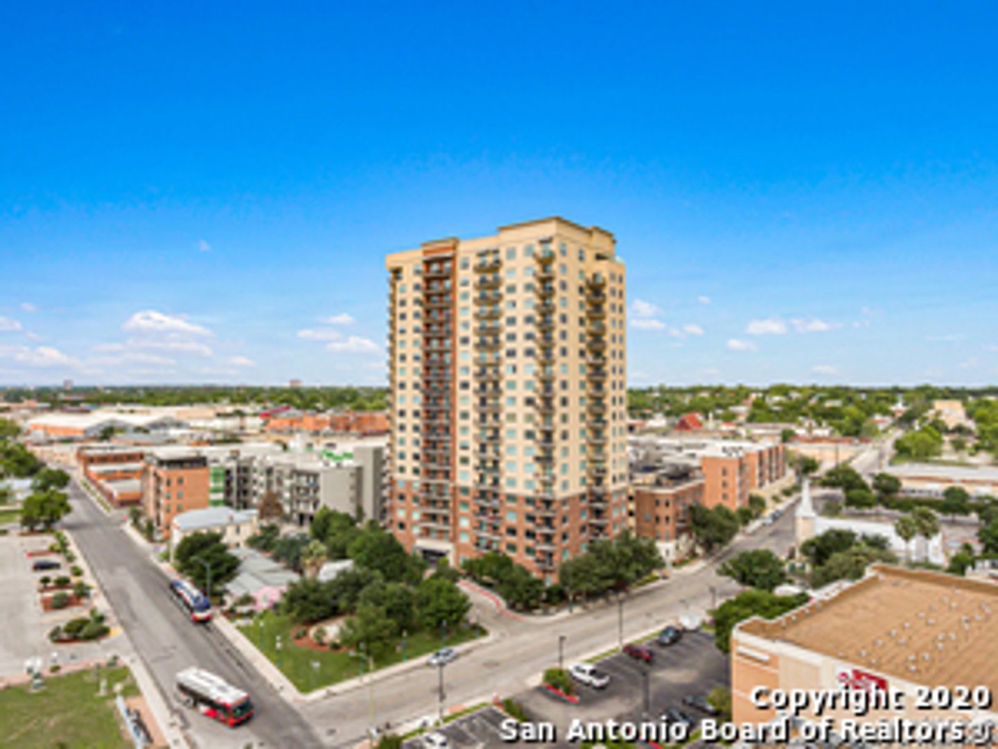 San Antonio Apartment: 215 Center St Unit 505