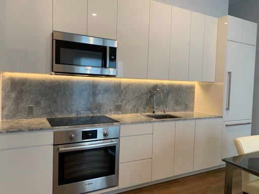 'A'ali'i - Move In Ready, Furnished One Bedroom with Parking – photo 1