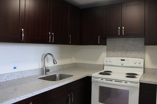 Spacious 3 bed, 2 Bath at Sunset Lakeview – photo 1