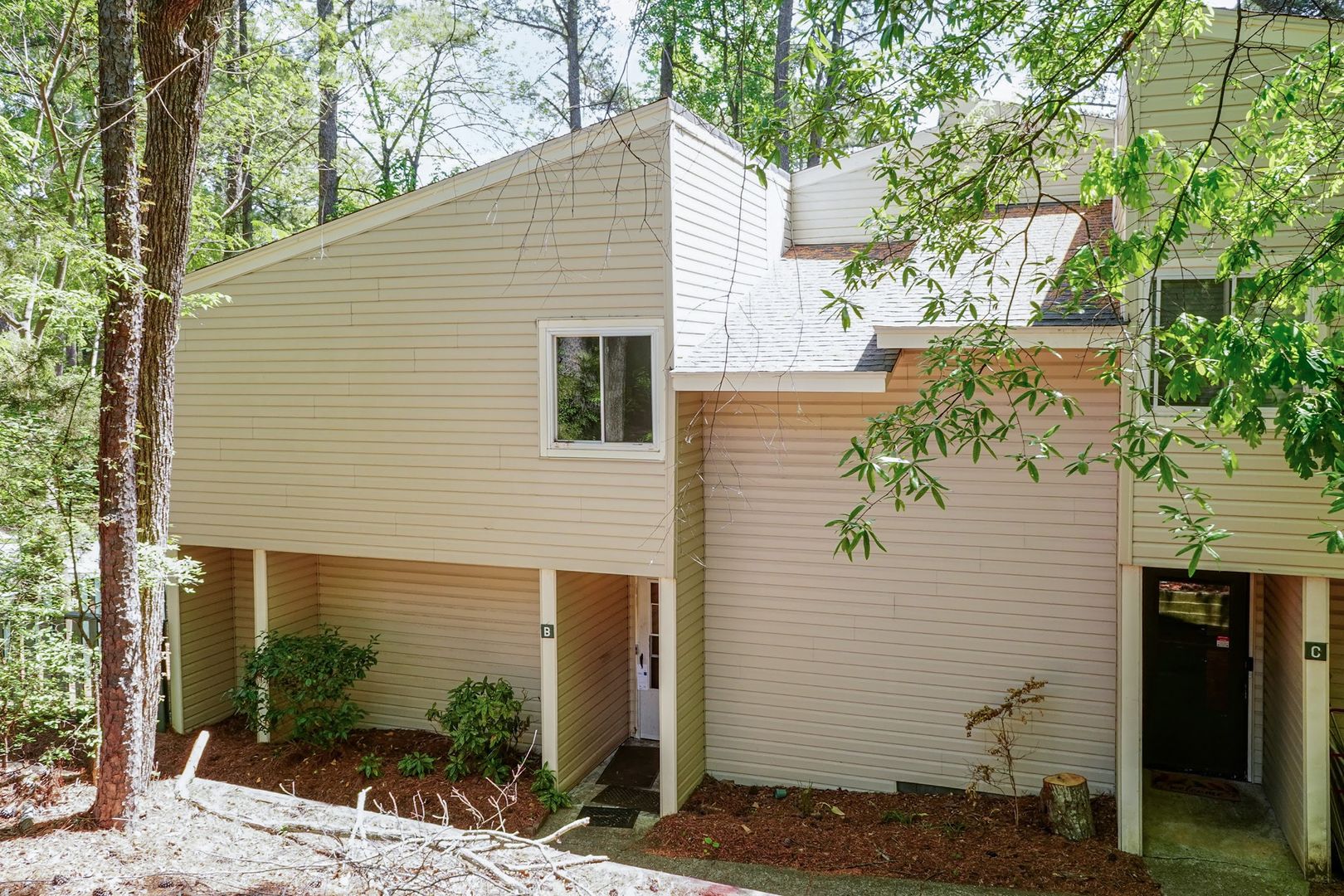 Raleigh House: 4716 Walden Pond Dr Unit B