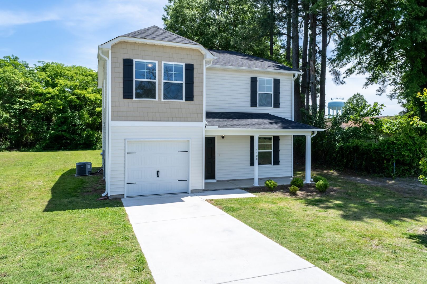 Goldsboro House: 1108 Hugh St
