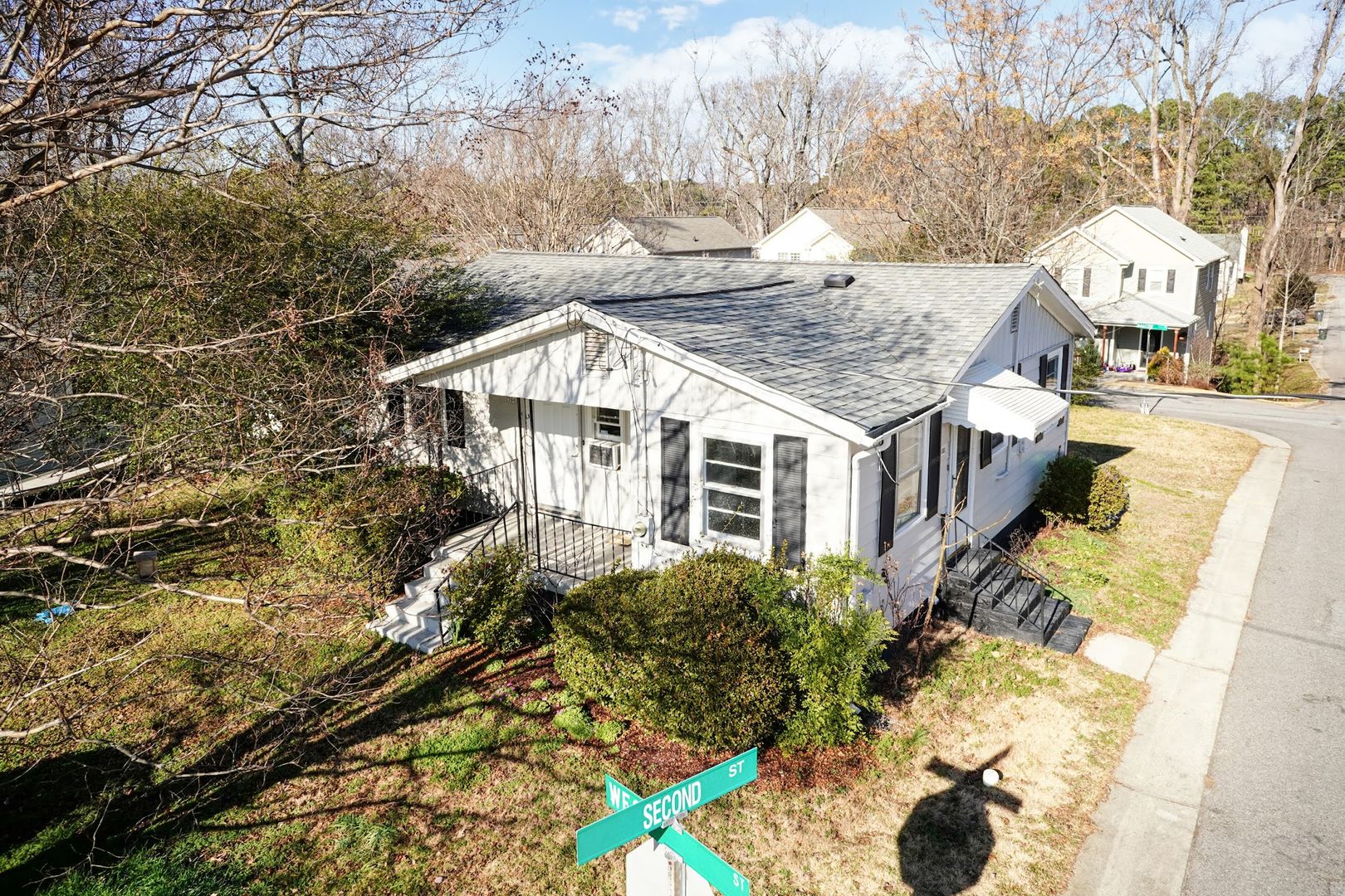 Apex House: 300 West St