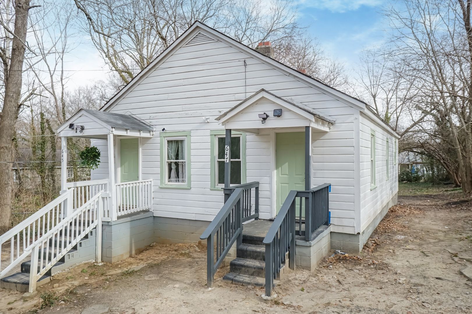 Henderson Multiplex: 645 Arch St