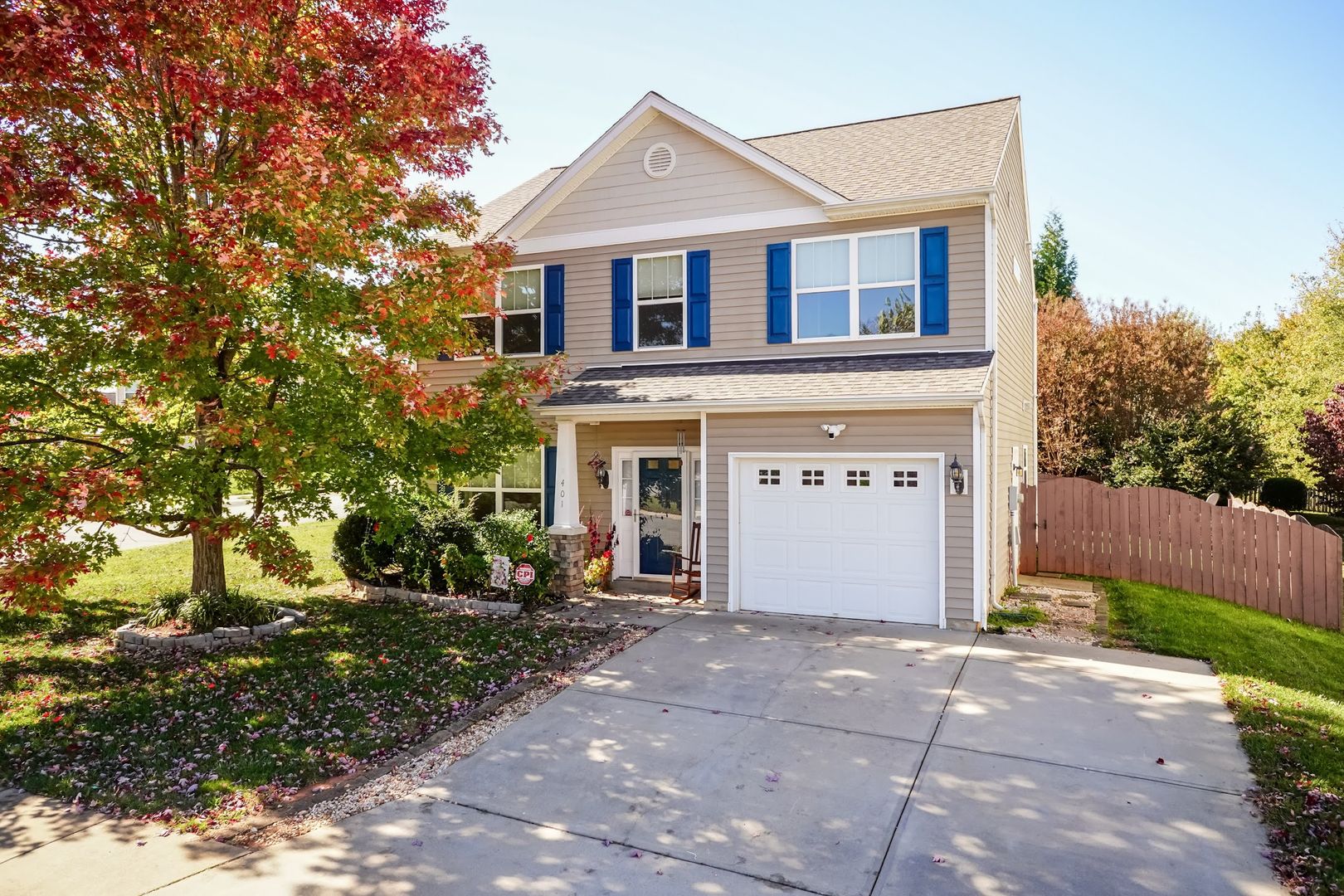 Mebane House: 401 Mourning Dove Ct