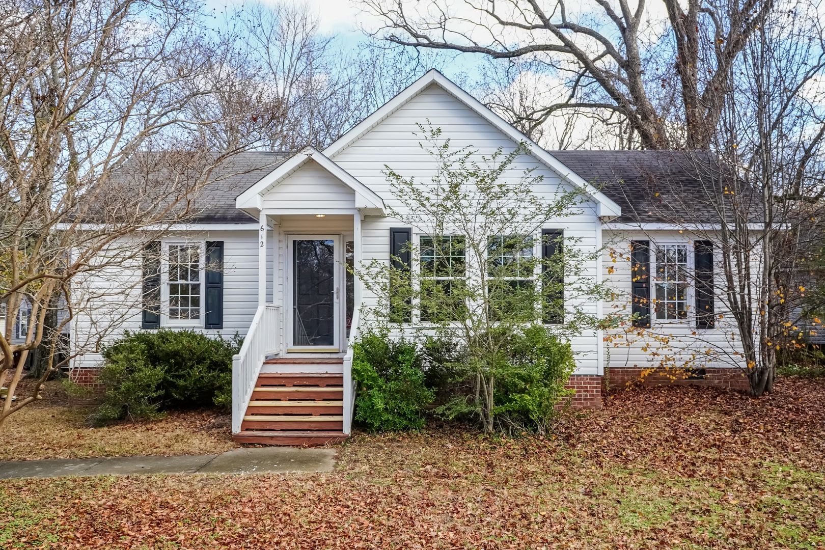 Clayton House: 612 W Stallings Street