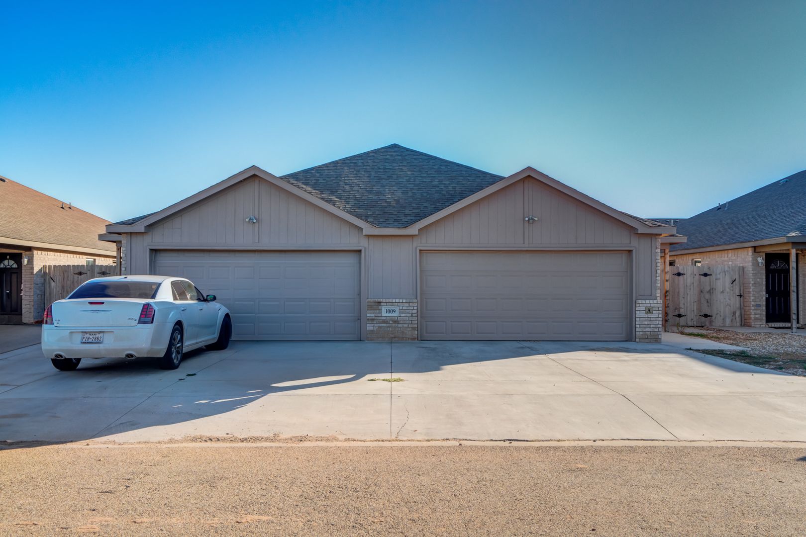 Wolfforth Apartment: 1009 Preston Trail