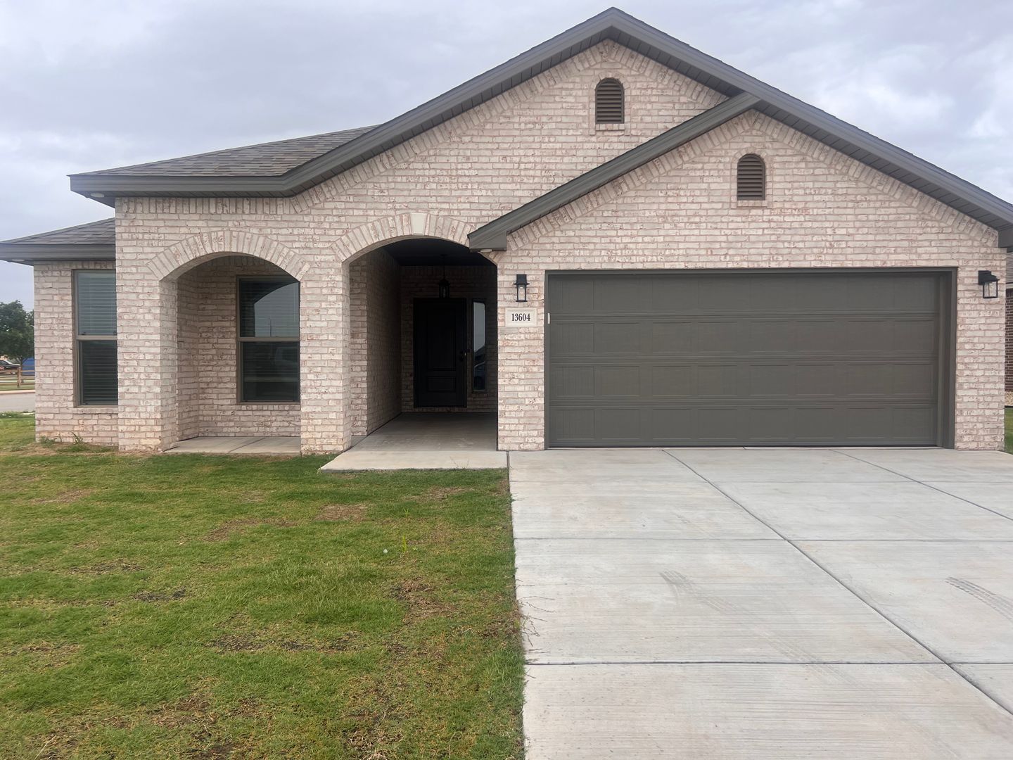 Lubbock House: 13604 Avenue X