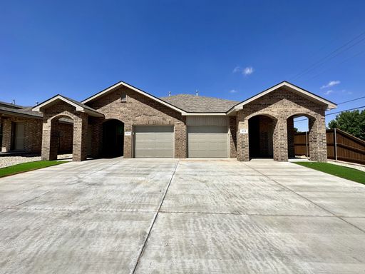 3/2 in Frenship ISD: Available September!- HALF OFF FIRST FULL MONTH'S RENT