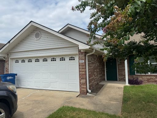 3 bed 2 bath low income house in West memphis