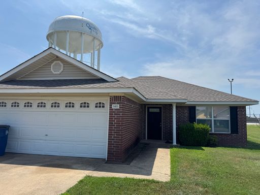 Low income housing in Heavener, OK 3 bed 2 bath house