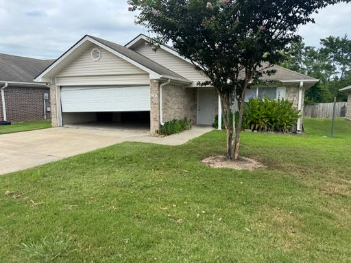3 bed 2 bath low income house in West memphis