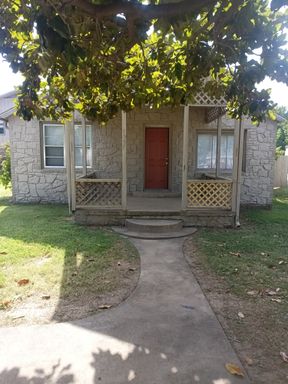2 bed 1 bath house in Fayetteville, AR – photo 1