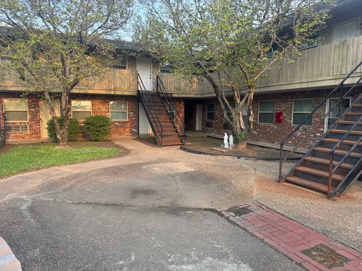 FORT SMITH Apartment: 601 S. 14th St.