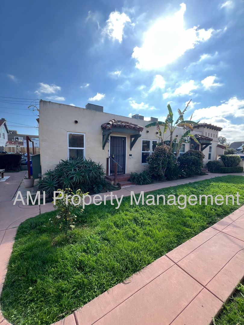 SAN DIEGO Apartment: 4183 UTAH ST