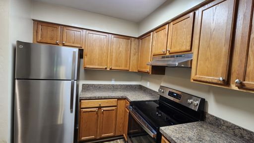 2/2.5 Townhouse @ Casablanca West – photo 1