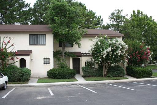 2/2.5 Casablanca West Apartments – photo 1