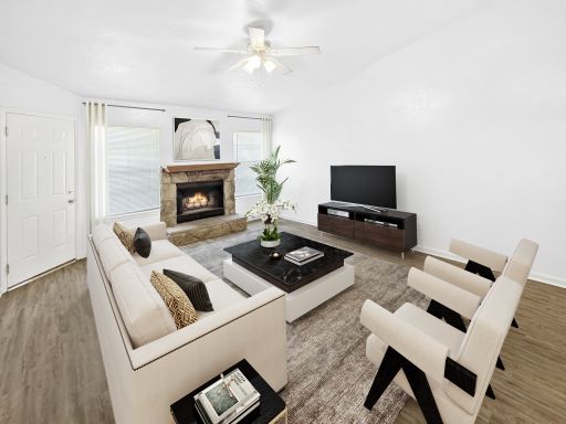Rent Special Offered until 5/31 2/1 @ North Pointe Villas – photo 1