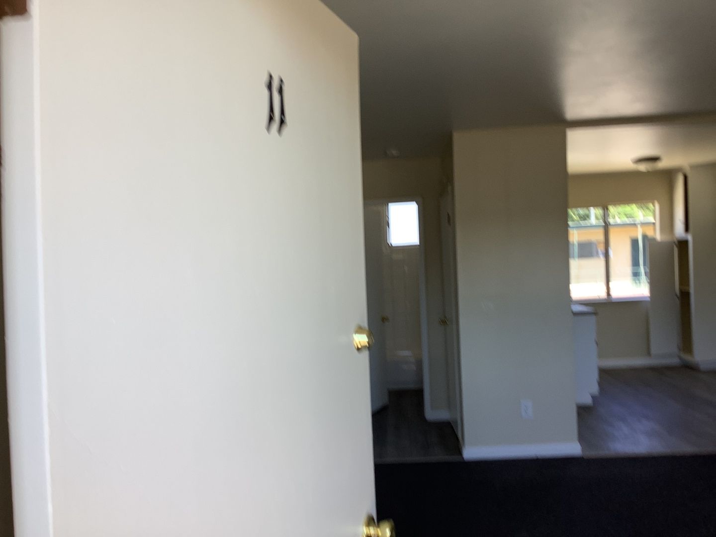 Cudahy Apartment: 8202 Wilcox Ave.