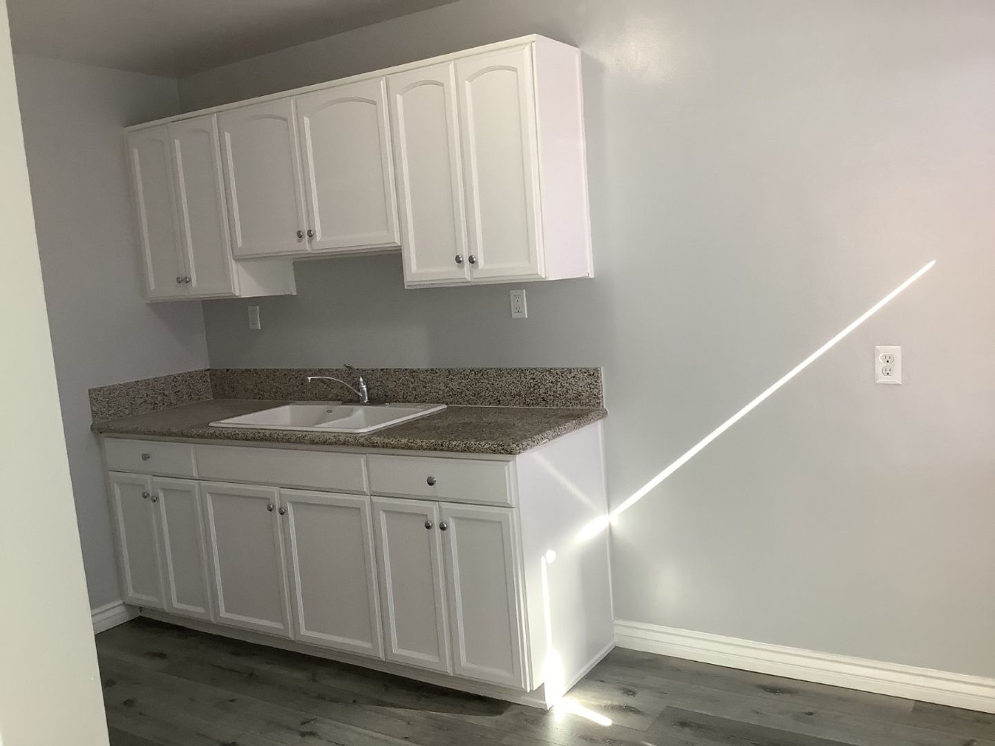 Bell Gardens Apartment: 6169 Gage Avenue