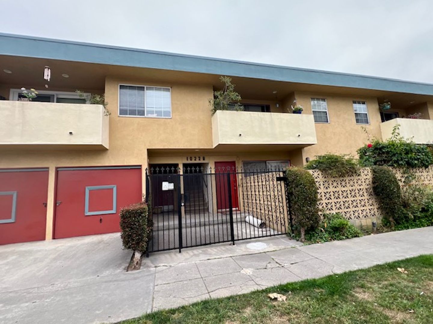 Los Angeles Apartment: 10228-10230 Tabor St.