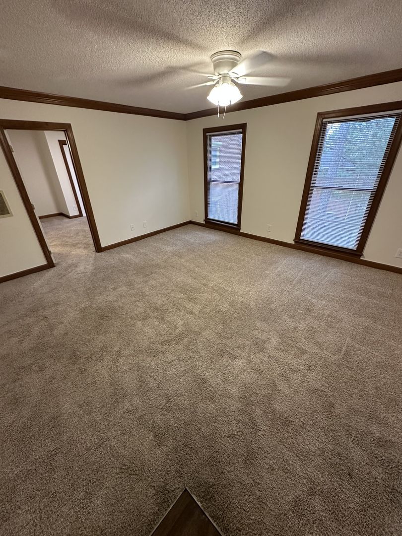 Raleigh Condo: 3535-302 Ivy Commons Dr