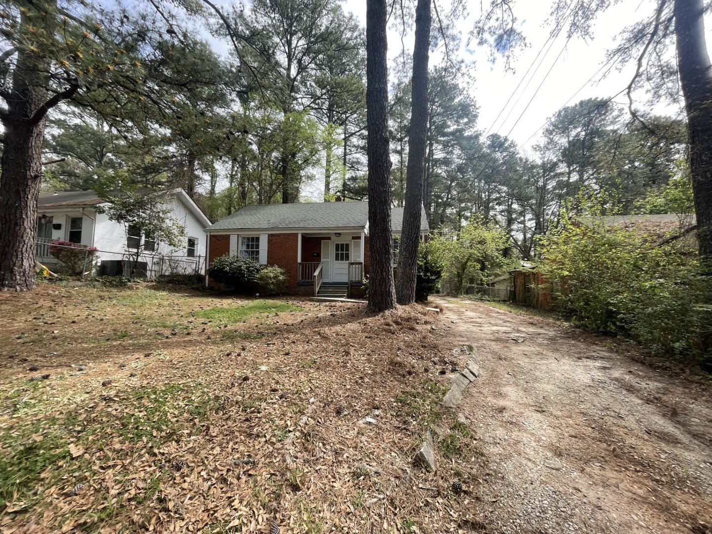 Raleigh House: 313 Angier Ave