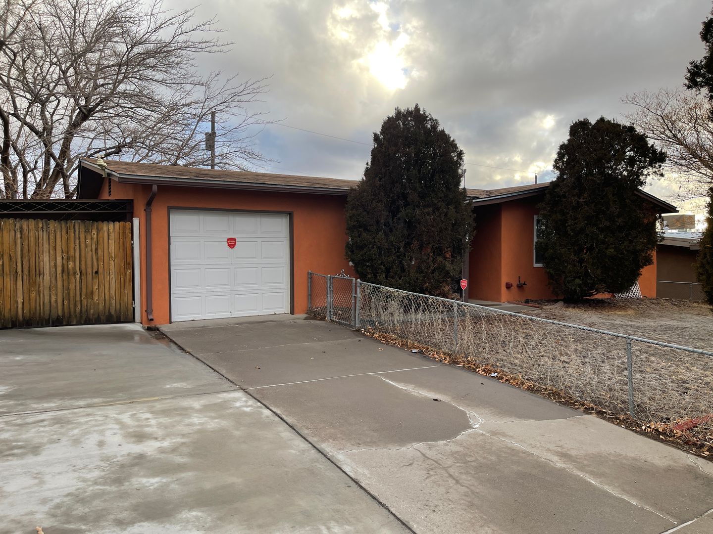 Albuquerque House: 13312 Cloudview