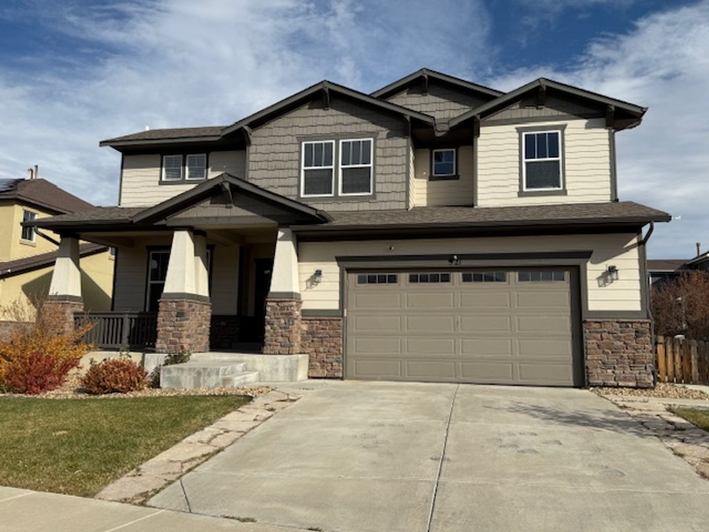 Erie House: 921 Homestead Ct