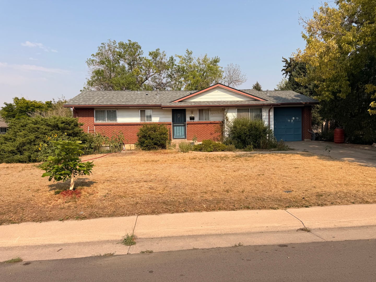 Aurora House: 1096 Fraser Street