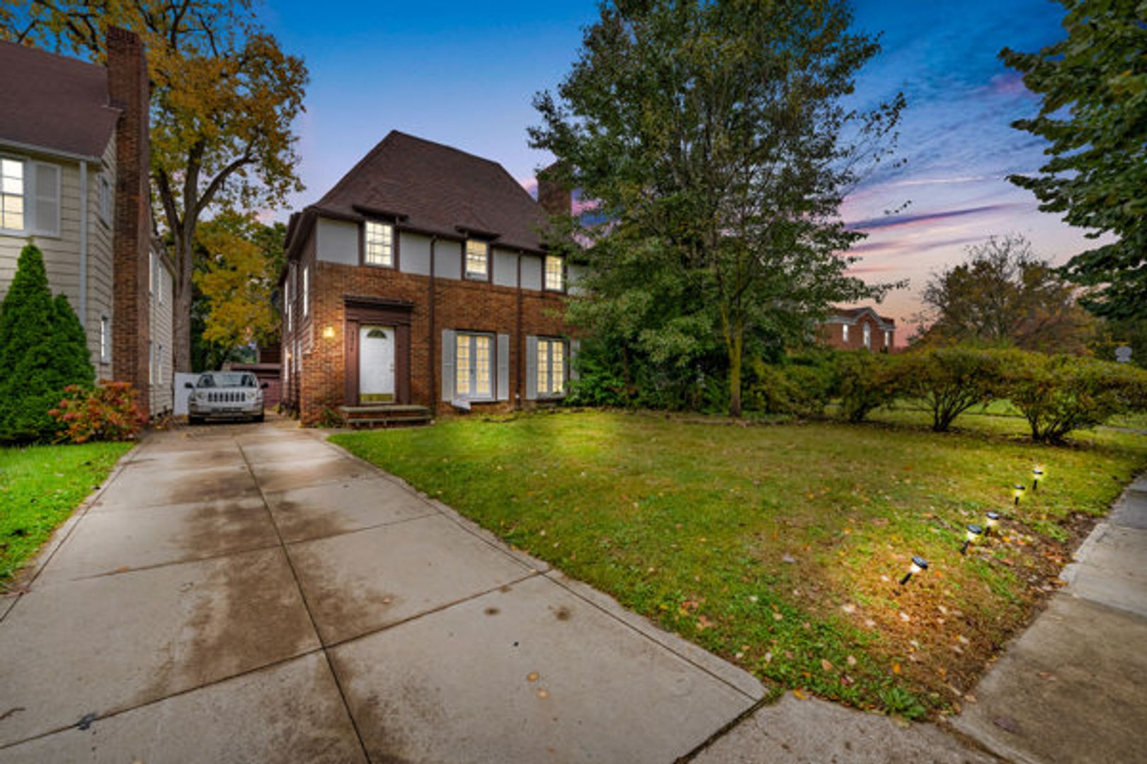 Shaker Heights Apartment: 3474 Daleford rd