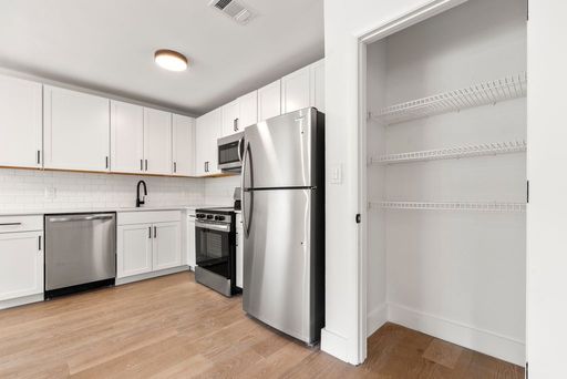 Largest Newly Renovated Units in NW Tallahasee! – photo 1