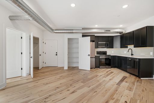 2 Bedroom House – 2370 Jasper St- 307, Philadelphia, PA 19125