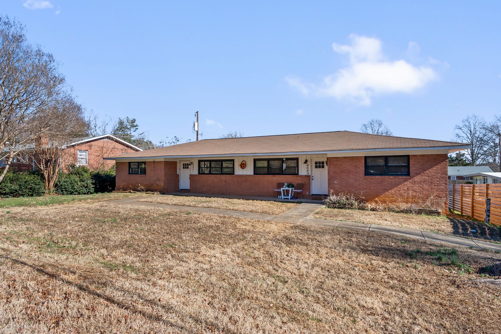 Winston-Salem Apartment: 3761 Avera Ave