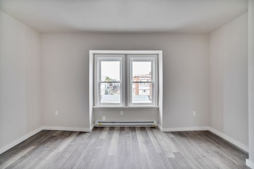 One bedroom/studio – photo 1