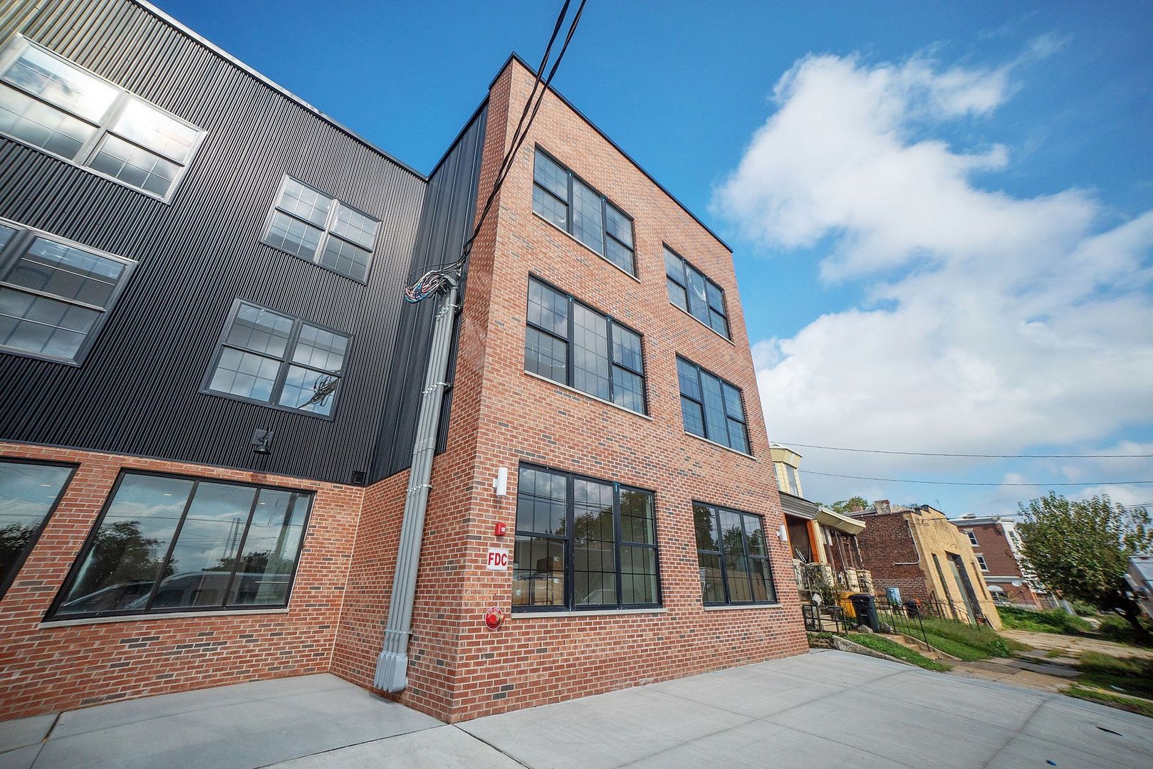 Philadelphia Apartment: 5015-25 Warrington Ave