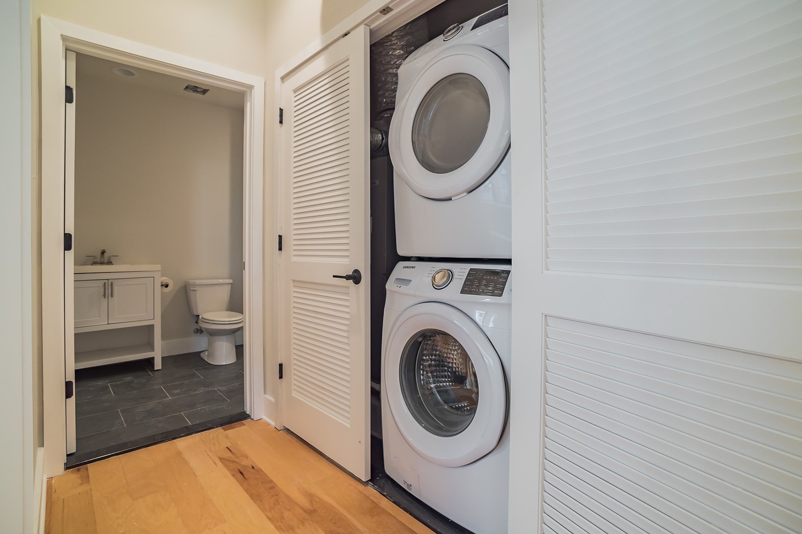 Philadelphia Apartment: 5015-25 Warrington Ave