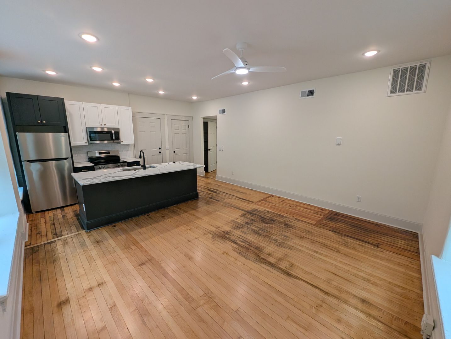 Covington Apartment: 521 Garrard St - Apartment 6