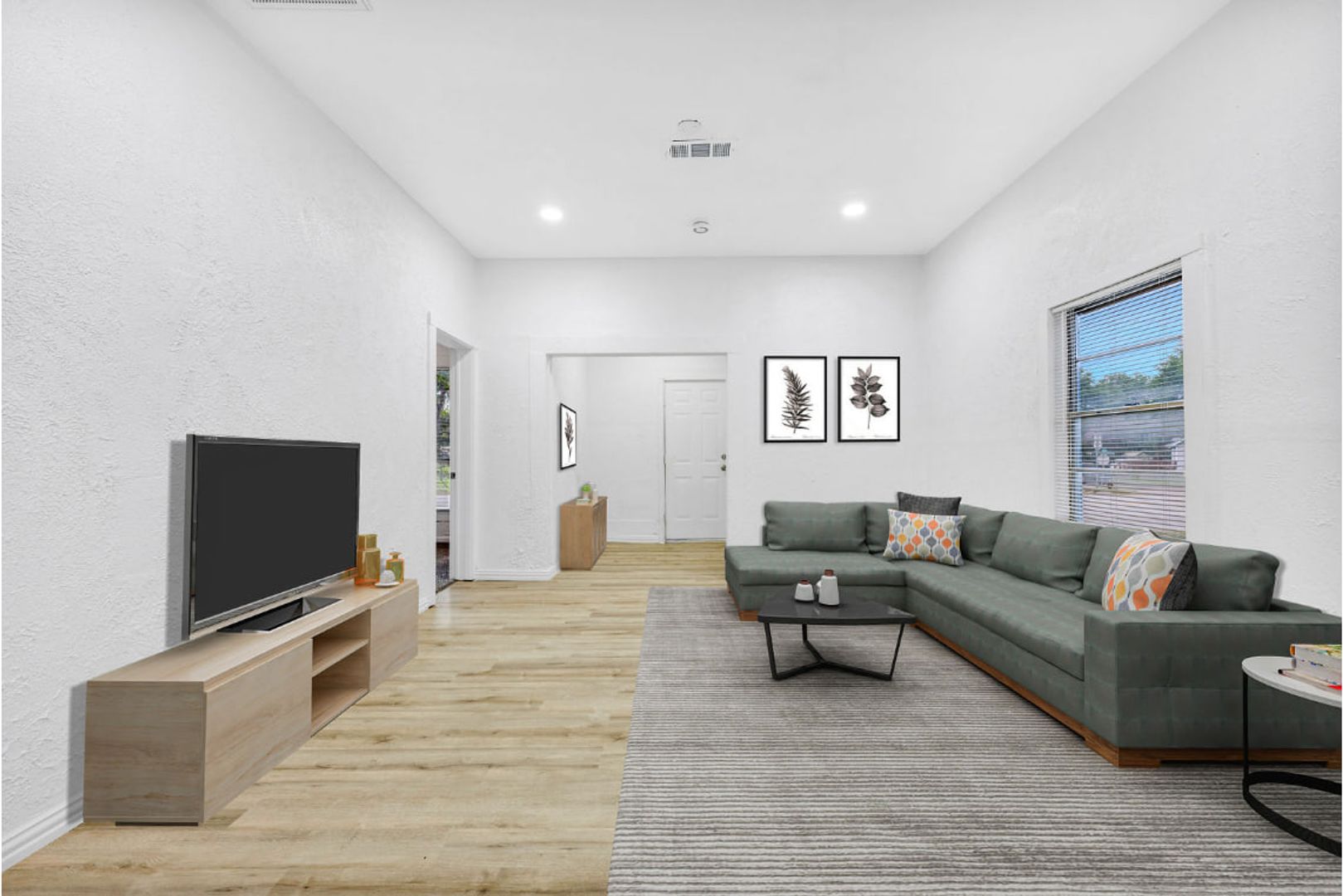 For Rent – 809 Martin Luther King Jr Blvd, Corsicana, TX 75110. We accept section 8.